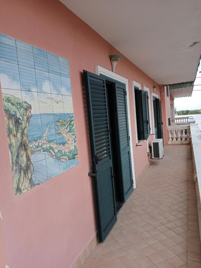Hotel Sottovento Sant’Egidio del Monte Albino Kültér fotó