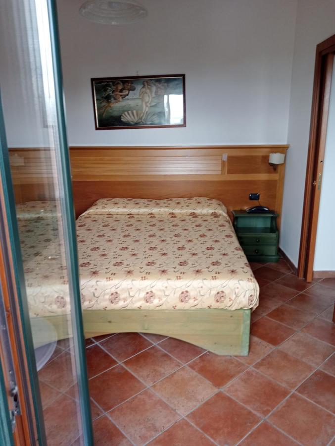 Hotel Sottovento Sant’Egidio del Monte Albino Kültér fotó