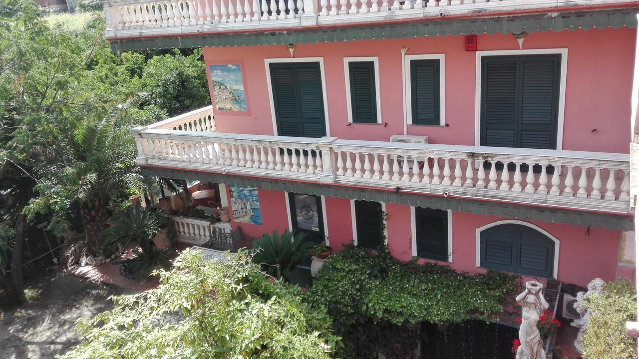 Hotel Sottovento Sant’Egidio del Monte Albino Kültér fotó