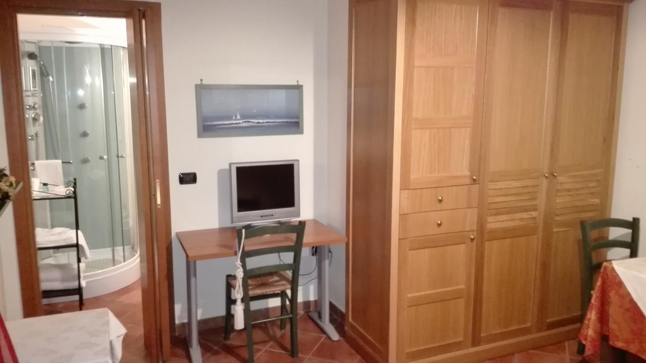 Hotel Sottovento Sant’Egidio del Monte Albino Kültér fotó